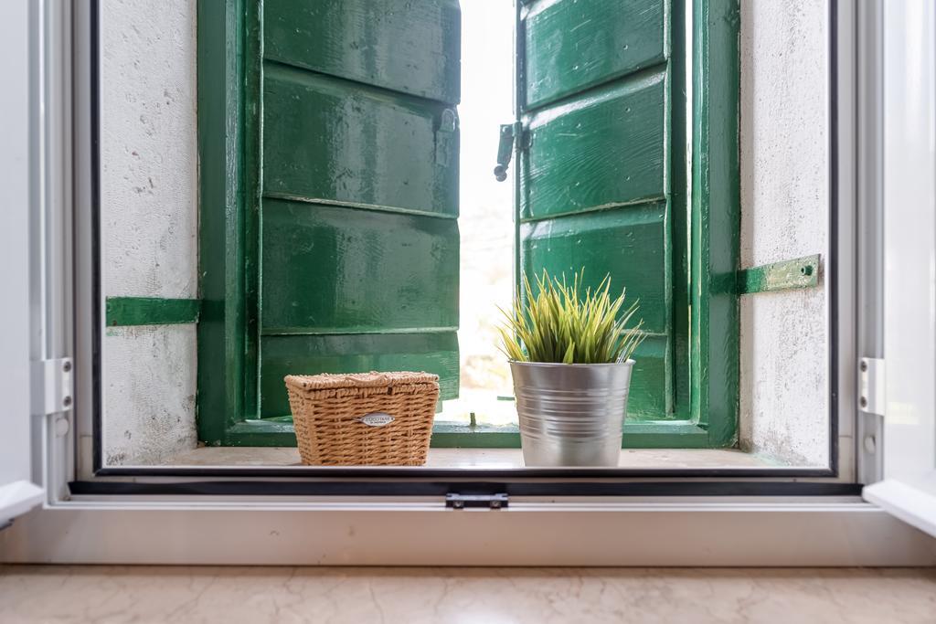 Apartments Bralic Vis Luaran gambar